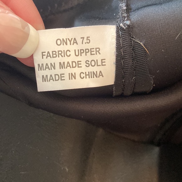 knee high black suede boots - Picture 3 of 3